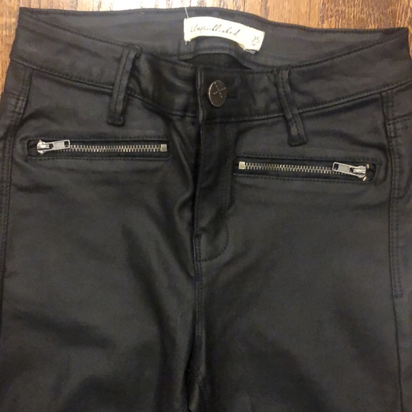 Unpublished black wax coated skinny jeans size 25 - Picture 3 of 8